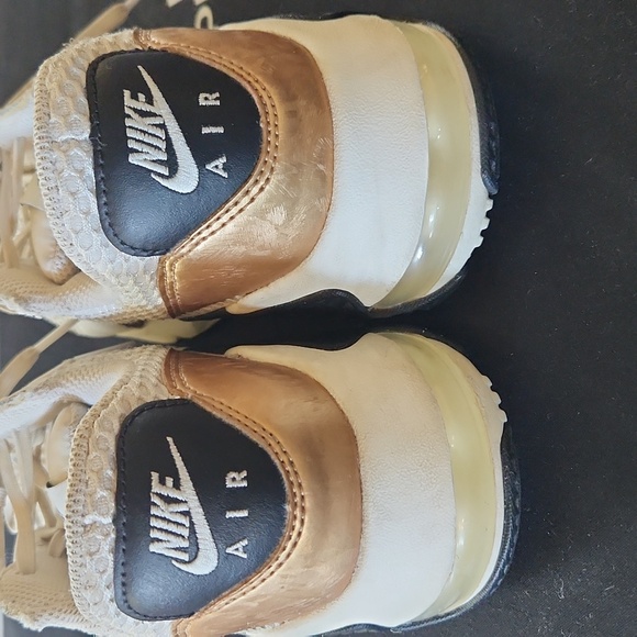 Nike DZ2619 Air Max EXCEE Phantom Metallic Gold/Sail Black Accents W Size 8 - Picture 12 of 16